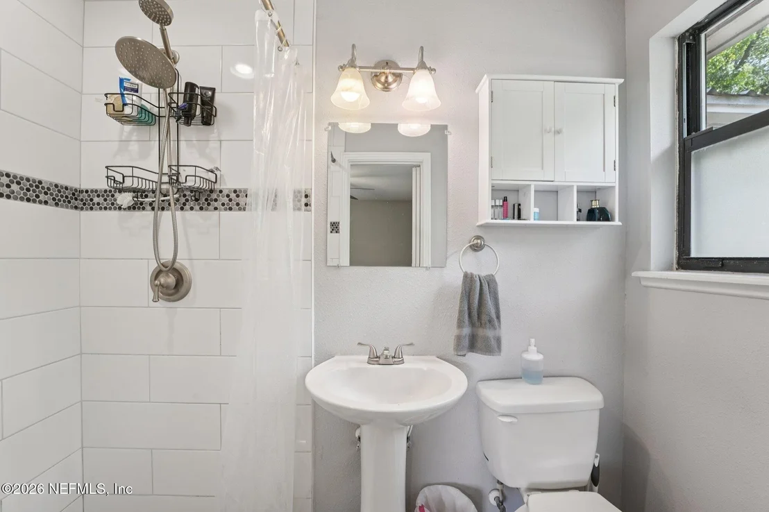 Photo of 5112 OAKSIDE Drive