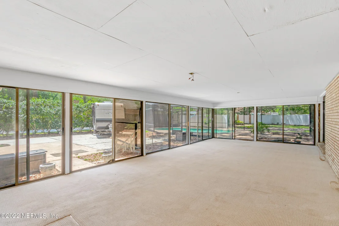 Photo of 10312 SCOTT MILL Road