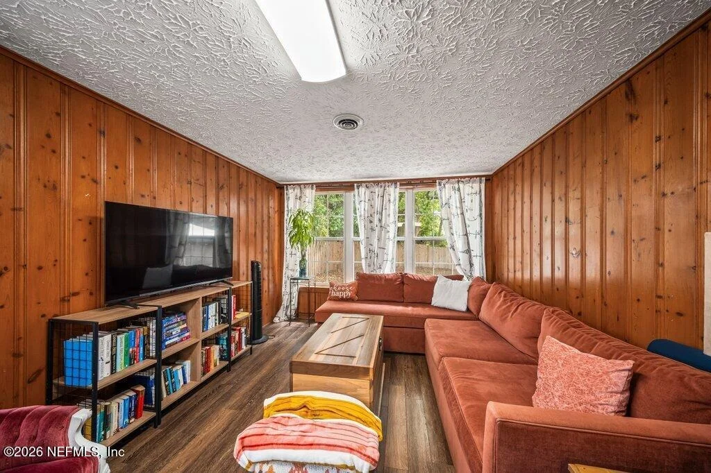 Photo of 5810 CHERRY LAUREL Drive