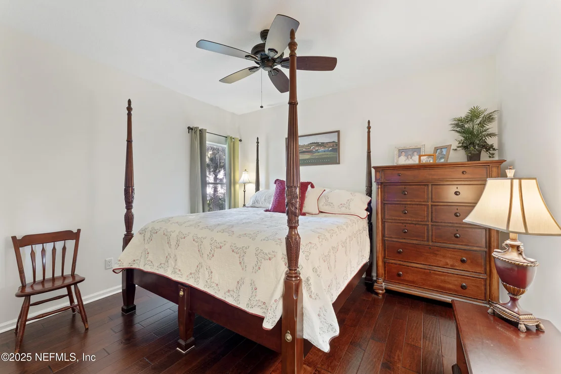 Photo of 686 FREDERIC Drive