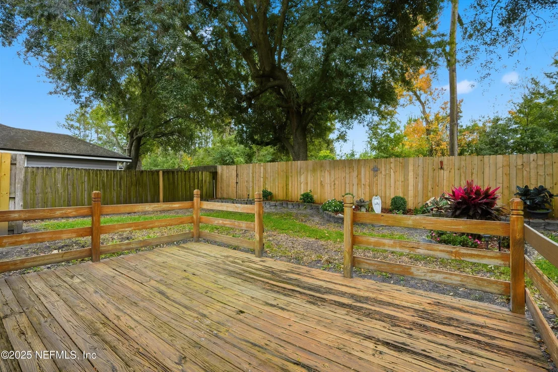 Photo of 1539 BEECHER Lane