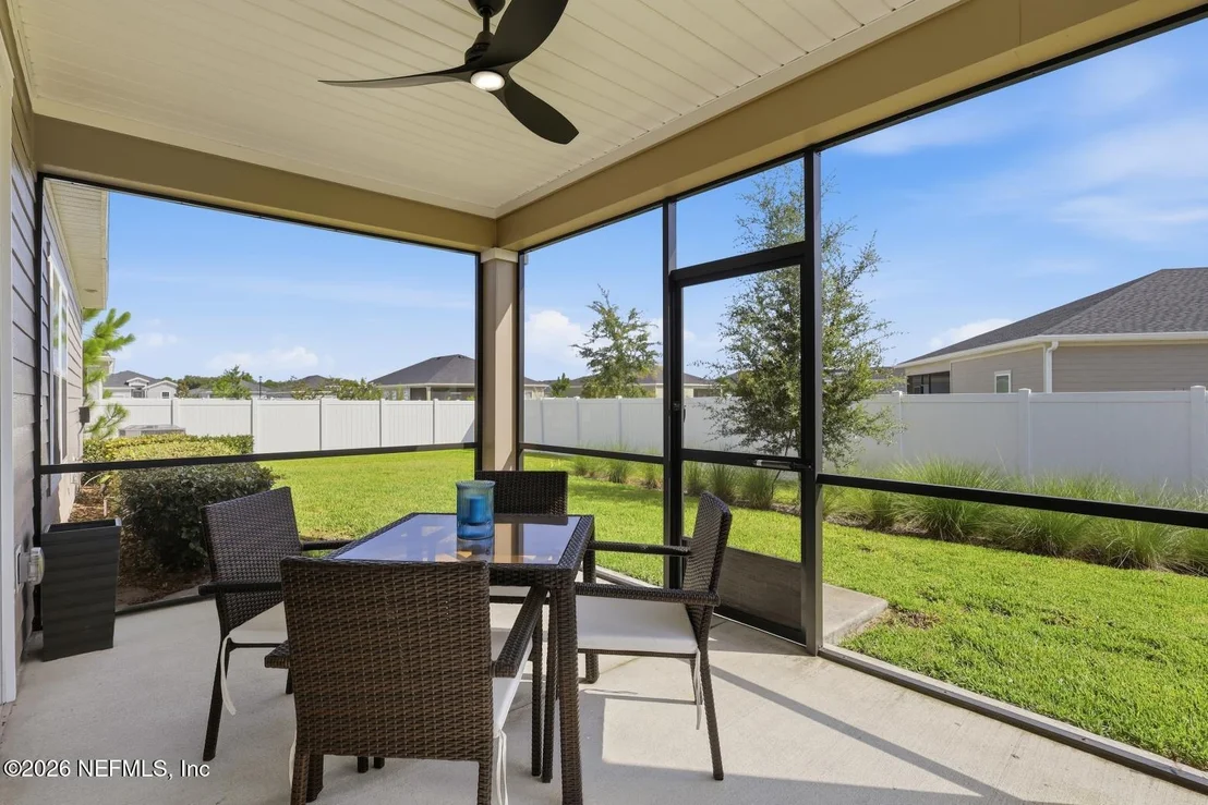 Photo of 2110 RAGLAN Circle