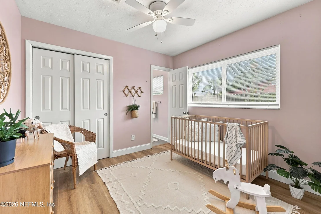 Photo of 25 SANDRA Drive