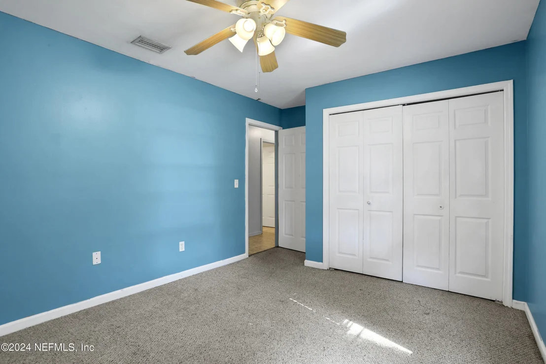 Photo of 2827 EAGLE POINT Road