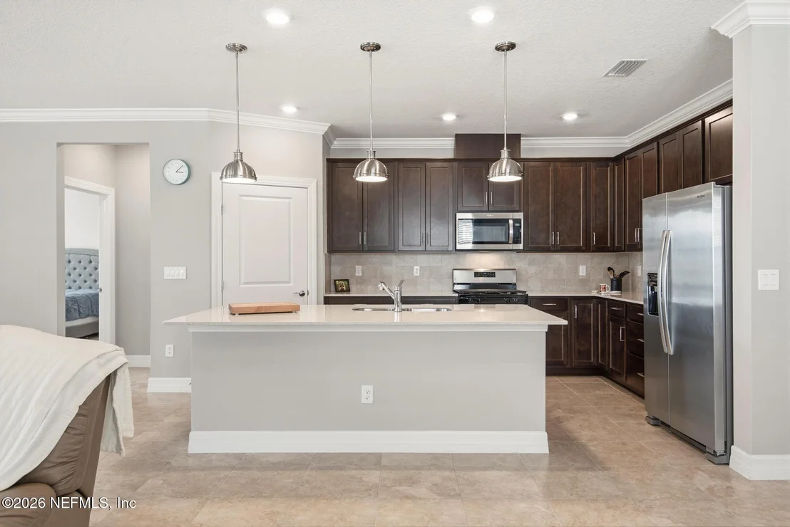 Photo of 375 BEECHNUT Circle