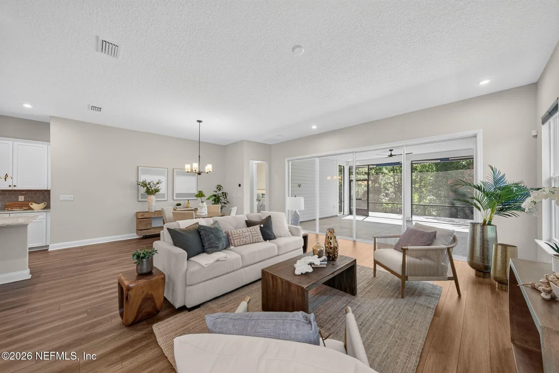 Photo of 186 LADYSLIPPER Drive