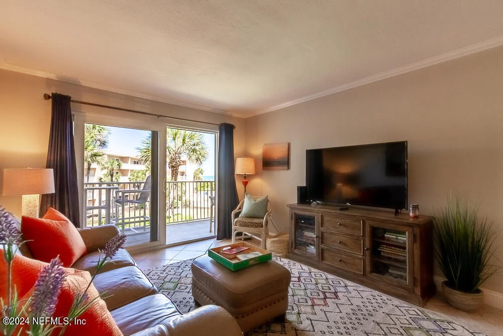 Photo of Unit 303 at 4 OCEAN TRACE Road