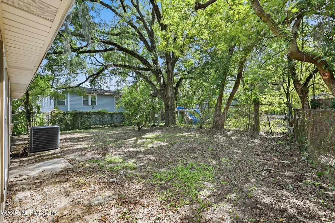Photo of 7111 EDGE Street