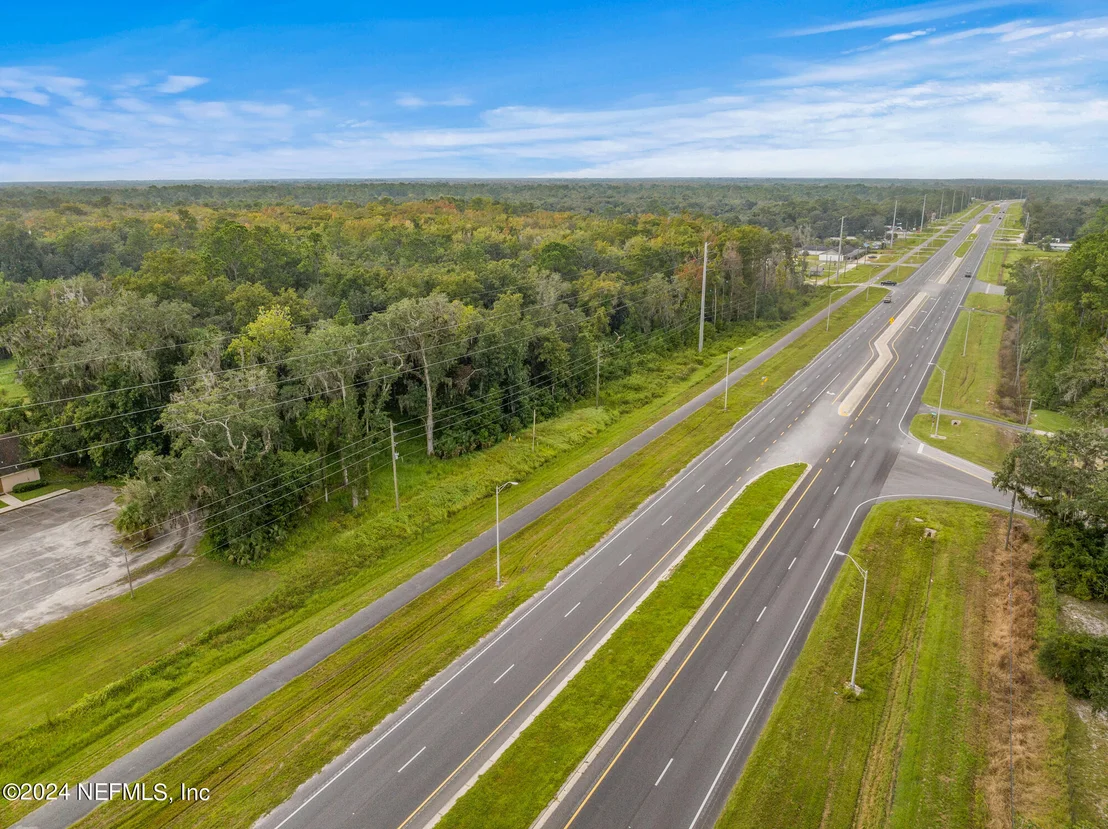 Photo of 694 S HIGHWAY 17