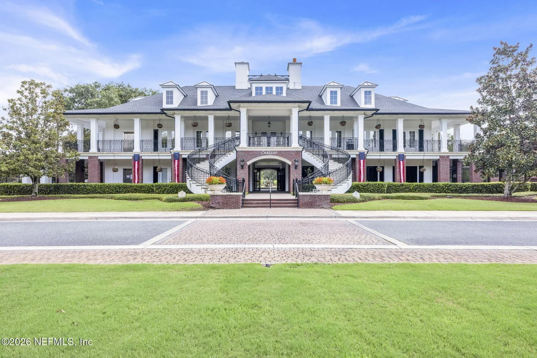 Photo of 879 SONGBIRD Drive