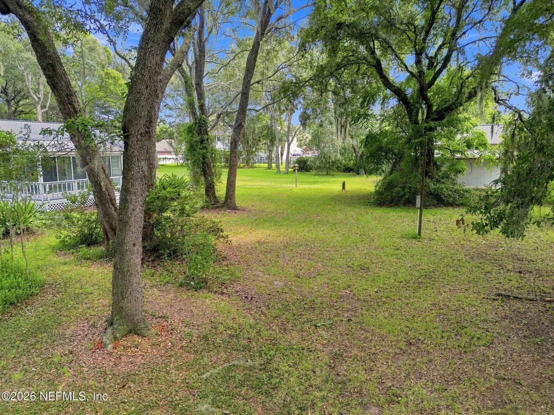 Photo of 1478 GATELY Road
