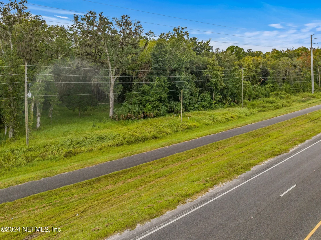 Photo of 694 S HIGHWAY 17