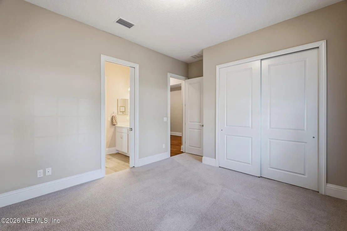 Photo of 183 FREMONT Avenue