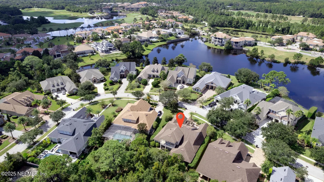 Photo of 148 LA MESA Drive