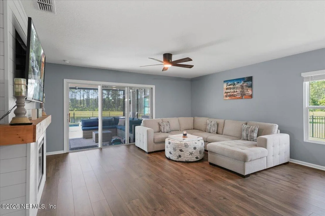 Photo of 158 BIRDFIELD Court