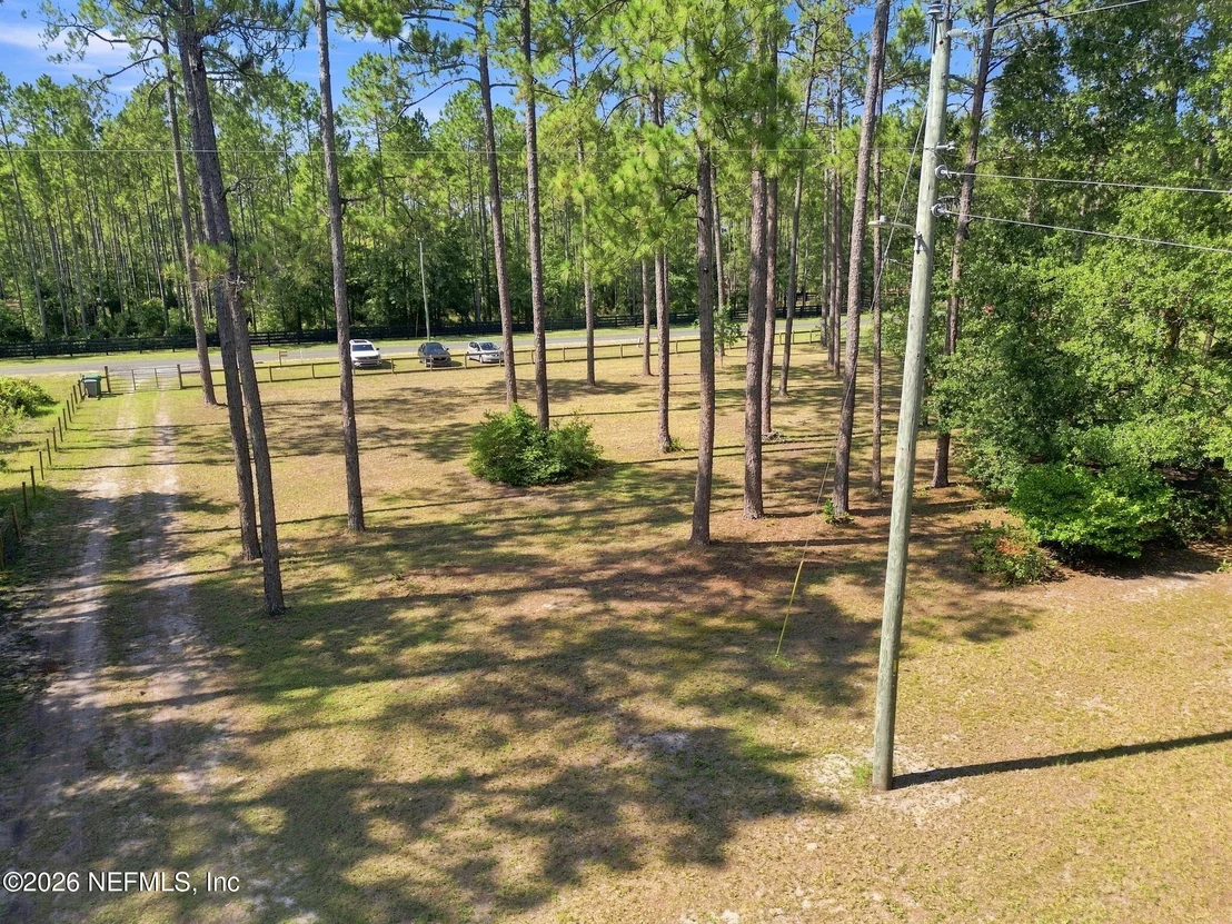 Photo of 33485 MEADOWS Lane