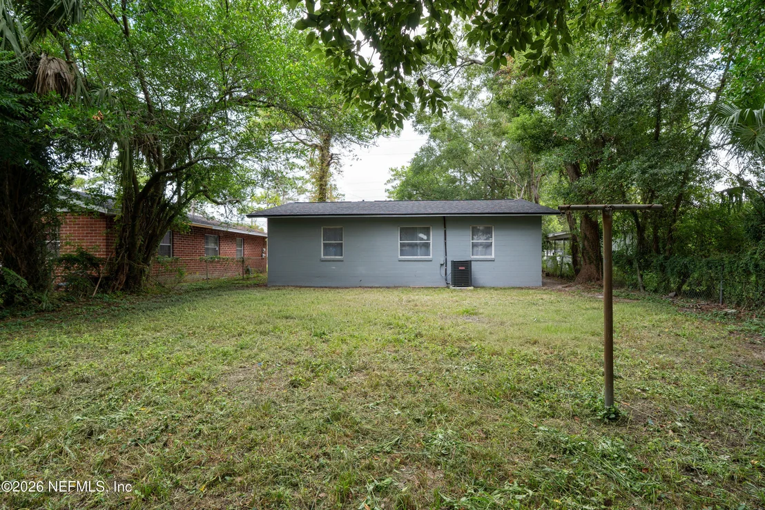 Photo of 8308 HARE Avenue