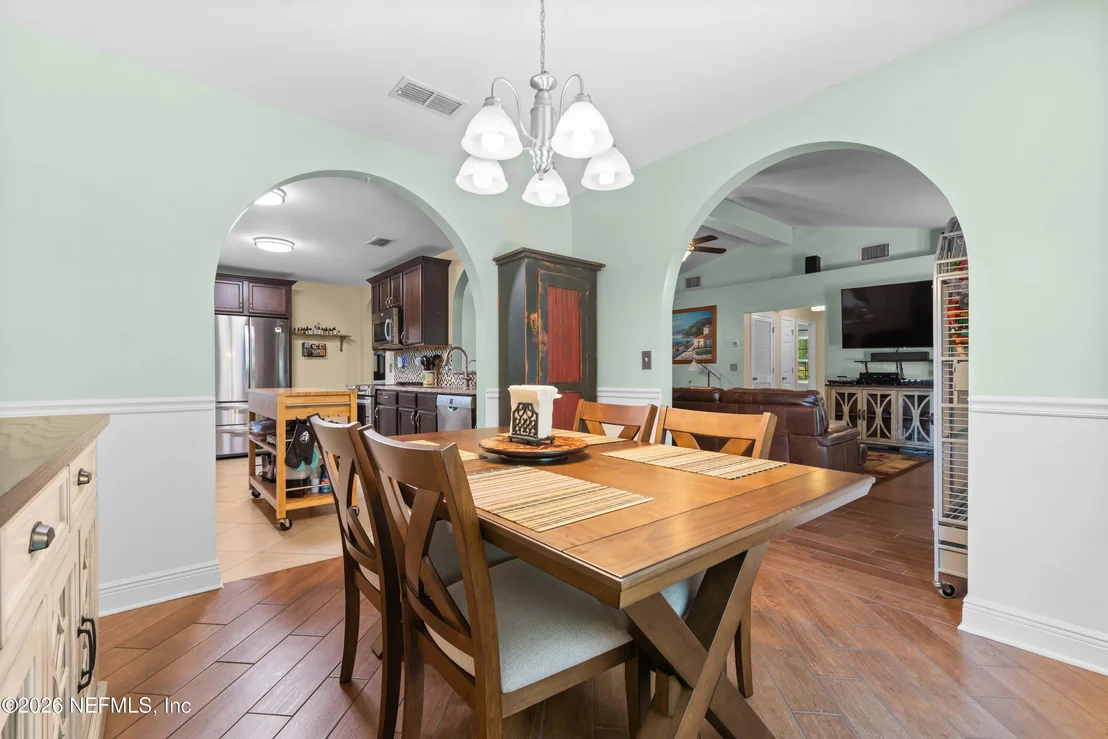 Photo of 12131 BANYAN TREE Drive