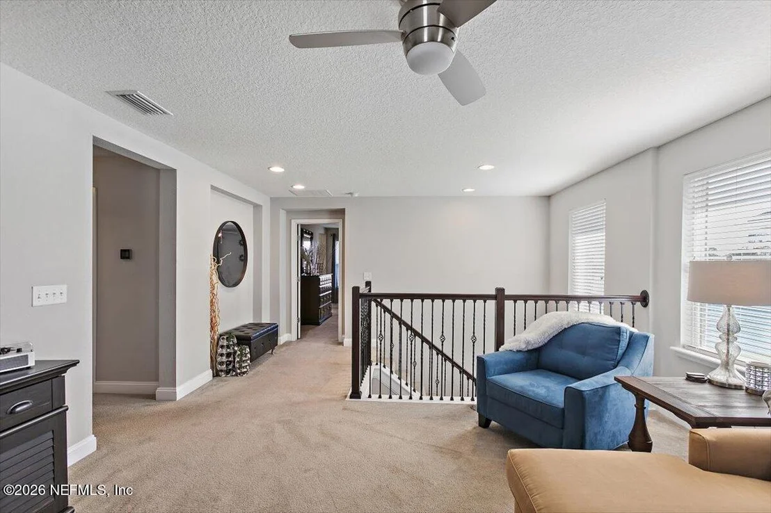 Photo of 16001 HUTTON Lane