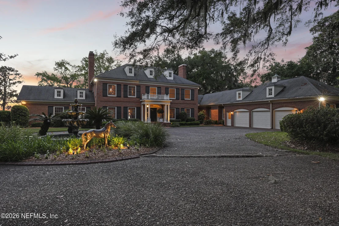 Photo of 13200 MANDARIN Road