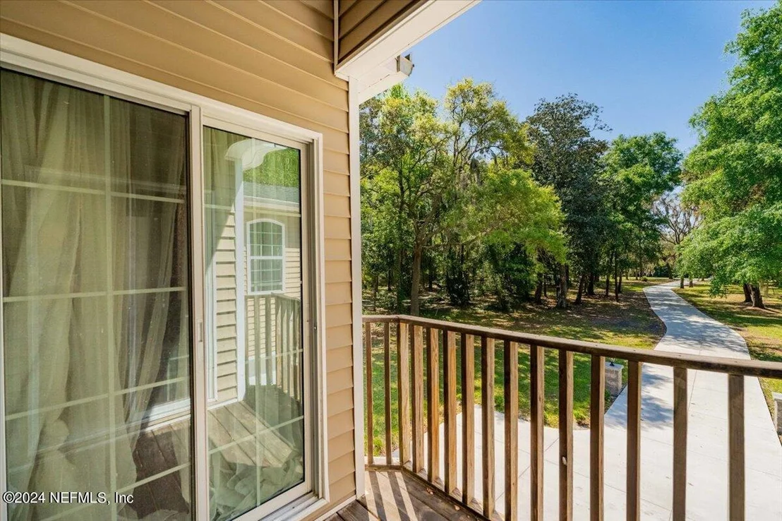 Photo of 1061 CEDAR BAY Road