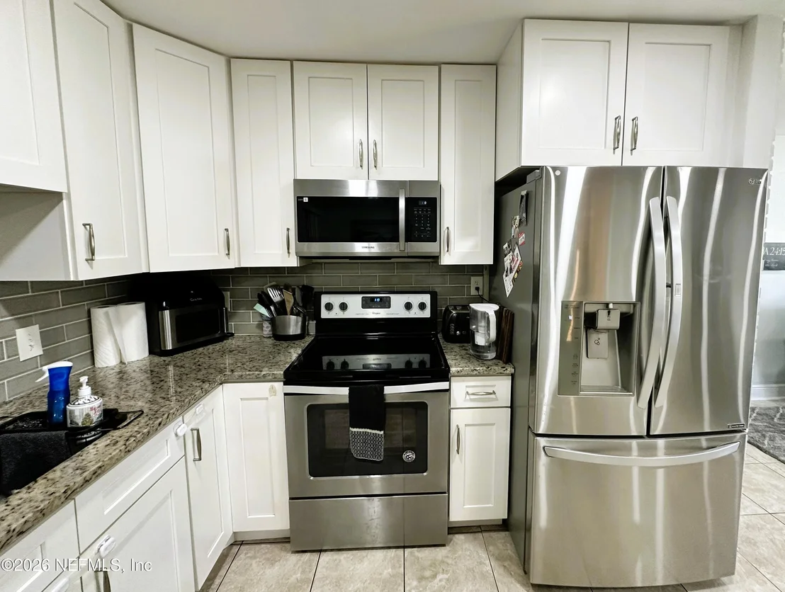 Photo of 11639 MARINA Drive