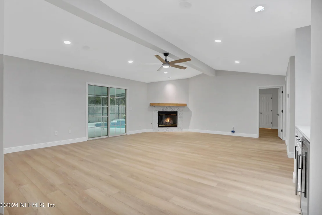 Photo of 4373 APPLE TREE Place