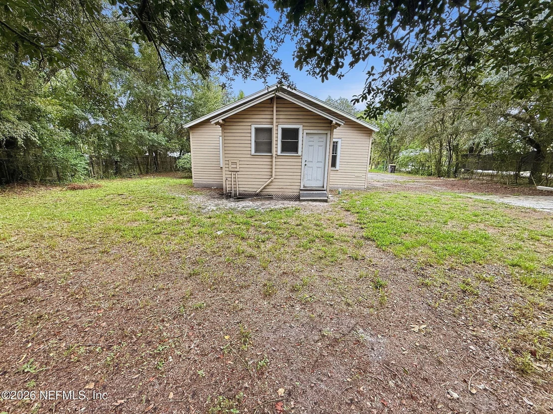 Photo of 7739 HAMMOND Boulevard