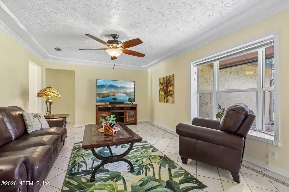 Photo of 1740 POPLAR Drive