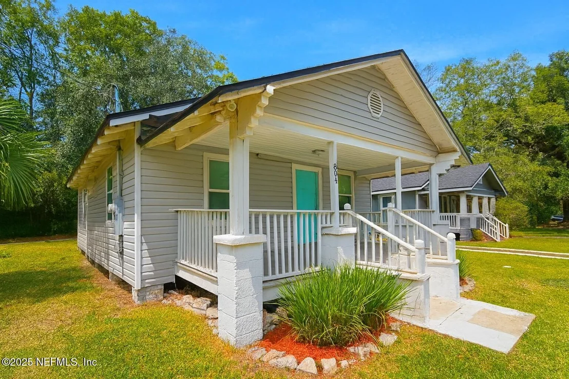 Photo of 804 WESTBROOK Road