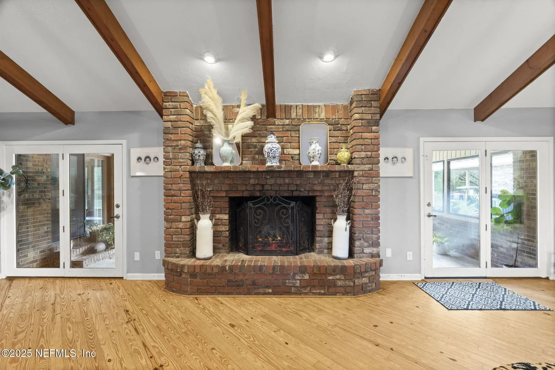 Photo of 105 DAIRY Road