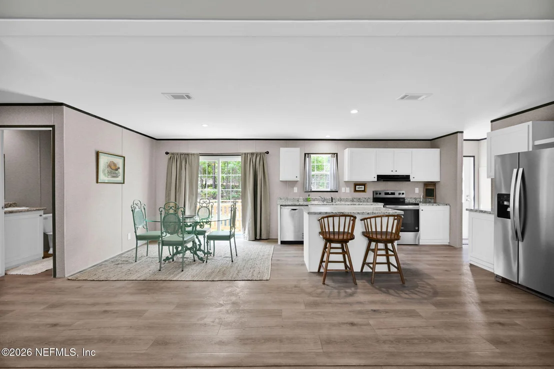 Photo of 295 BADEN POWELL Road