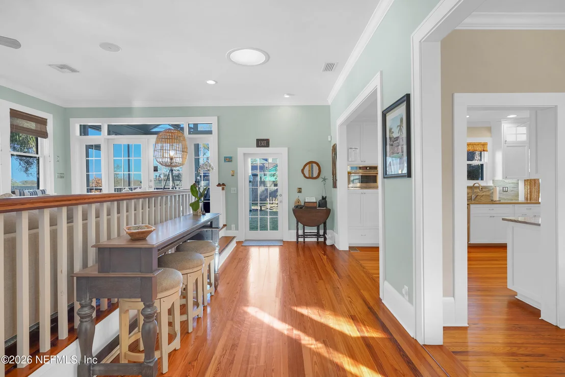 Photo of 28 E PARK Avenue