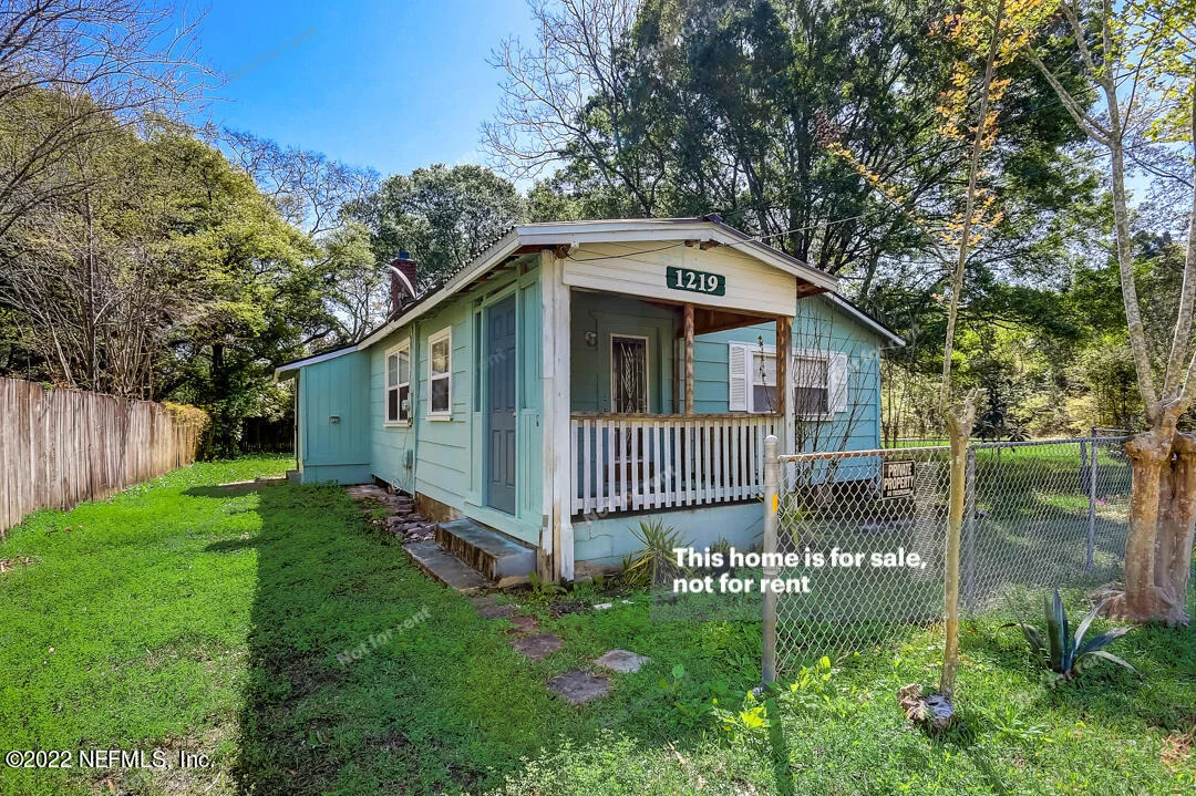 Photo of 1219 ST CLAIR Street