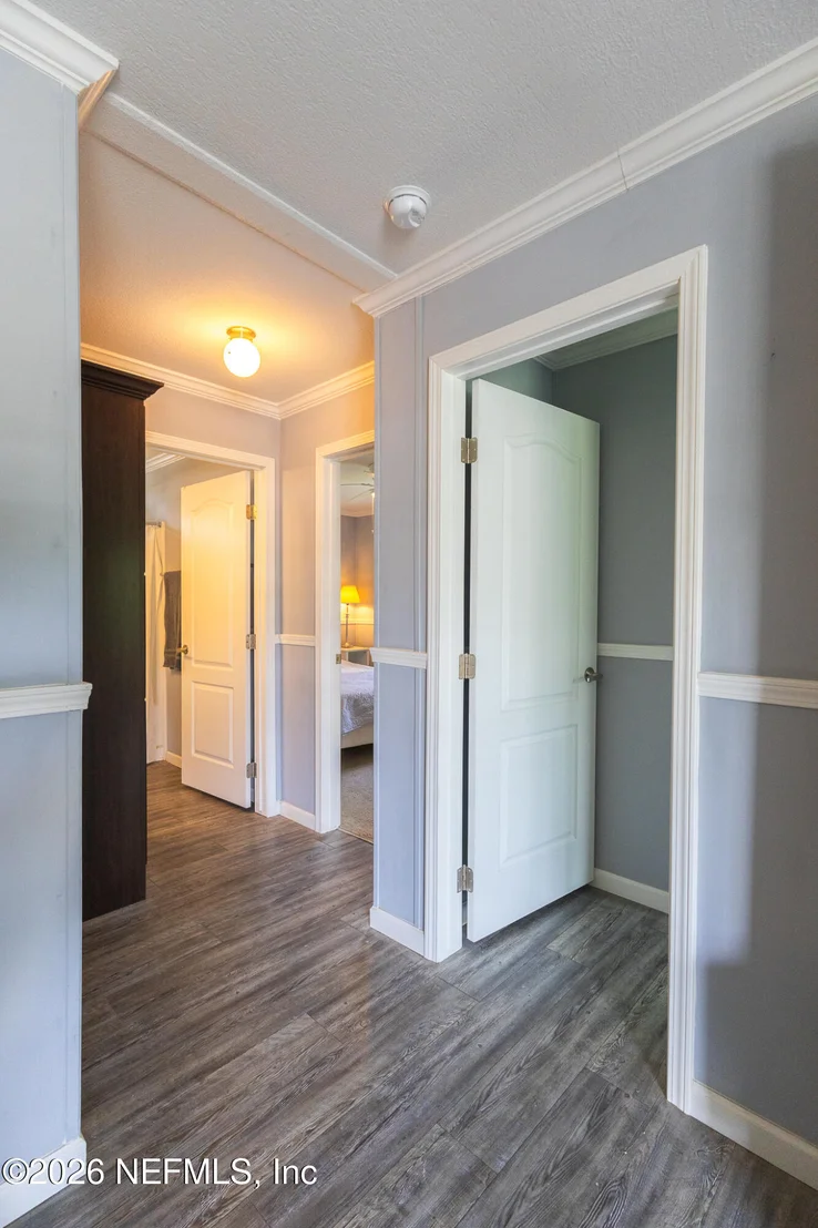 Photo of 156 LAKE MARGO Drive