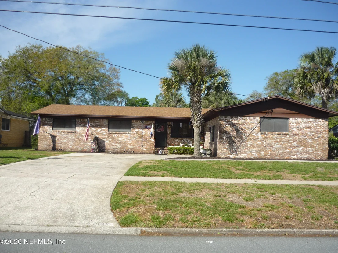 Photo of 1932 DALAMON Street