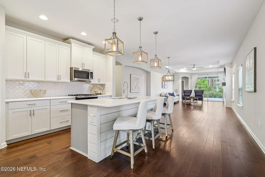 Photo of 186 CONCAVE Lane