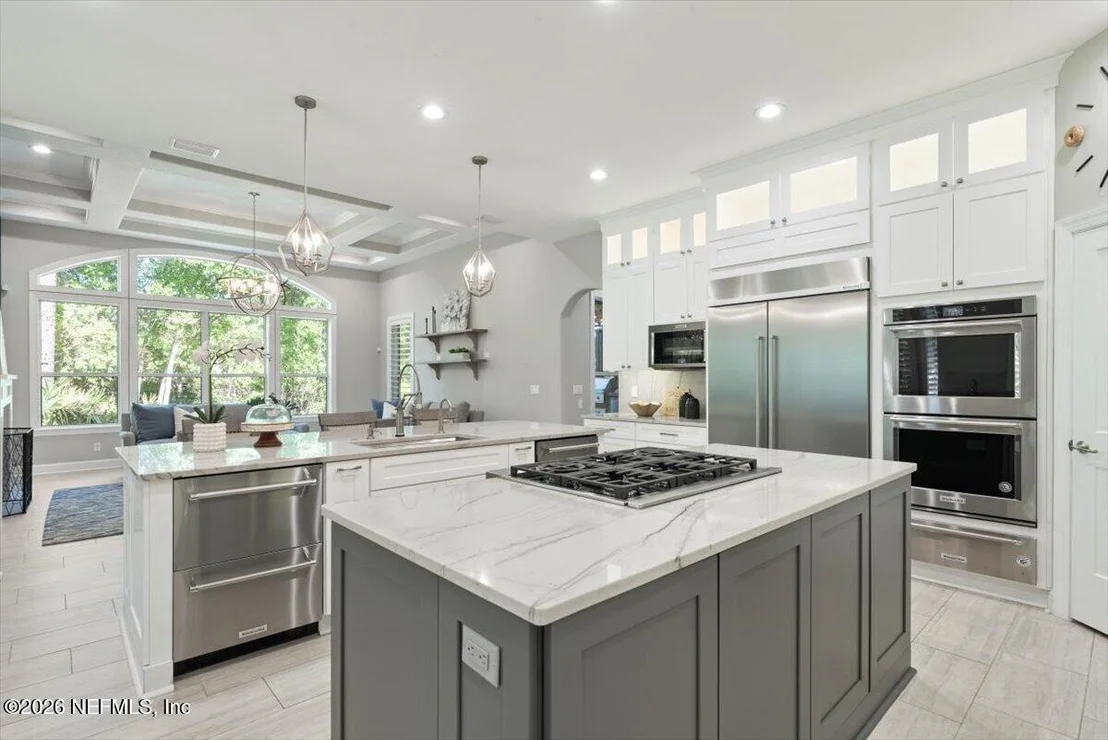 Photo of 240 ST JOHNS FOREST Boulevard
