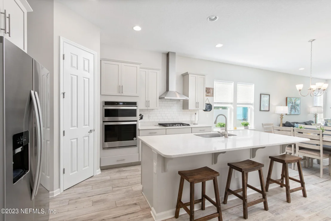 Photo of 27 CLOVERBROOK Road