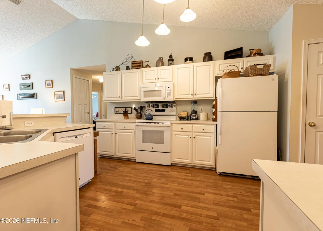Photo of 556 WHITFIELD Road