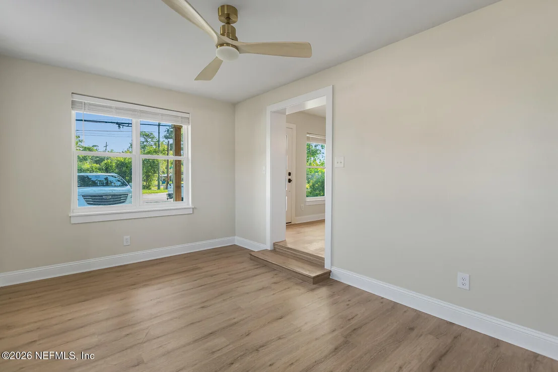 Photo of 2614 LEONID Road