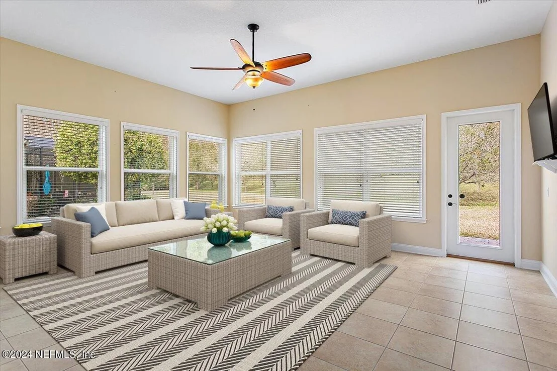Photo of 1532 VALHALLA Way