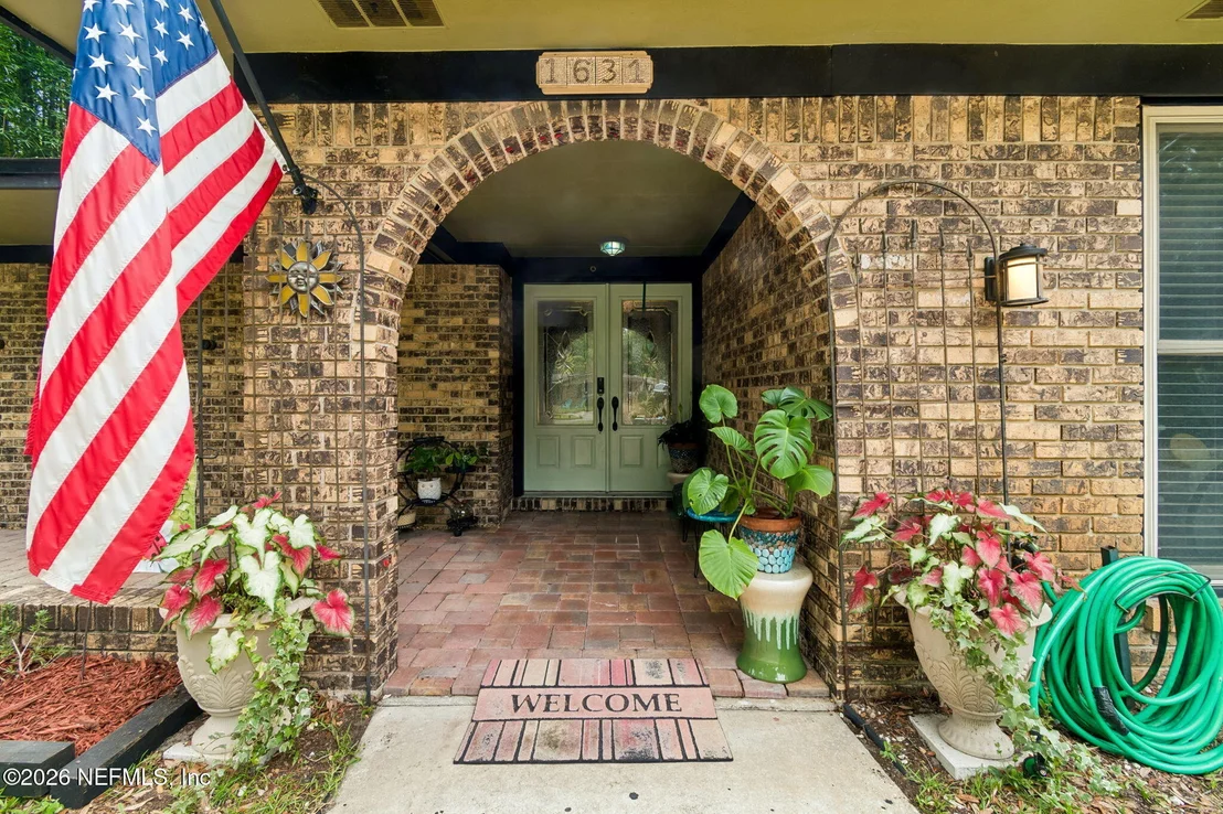 Photo of 1631 ARROWHEAD Trail