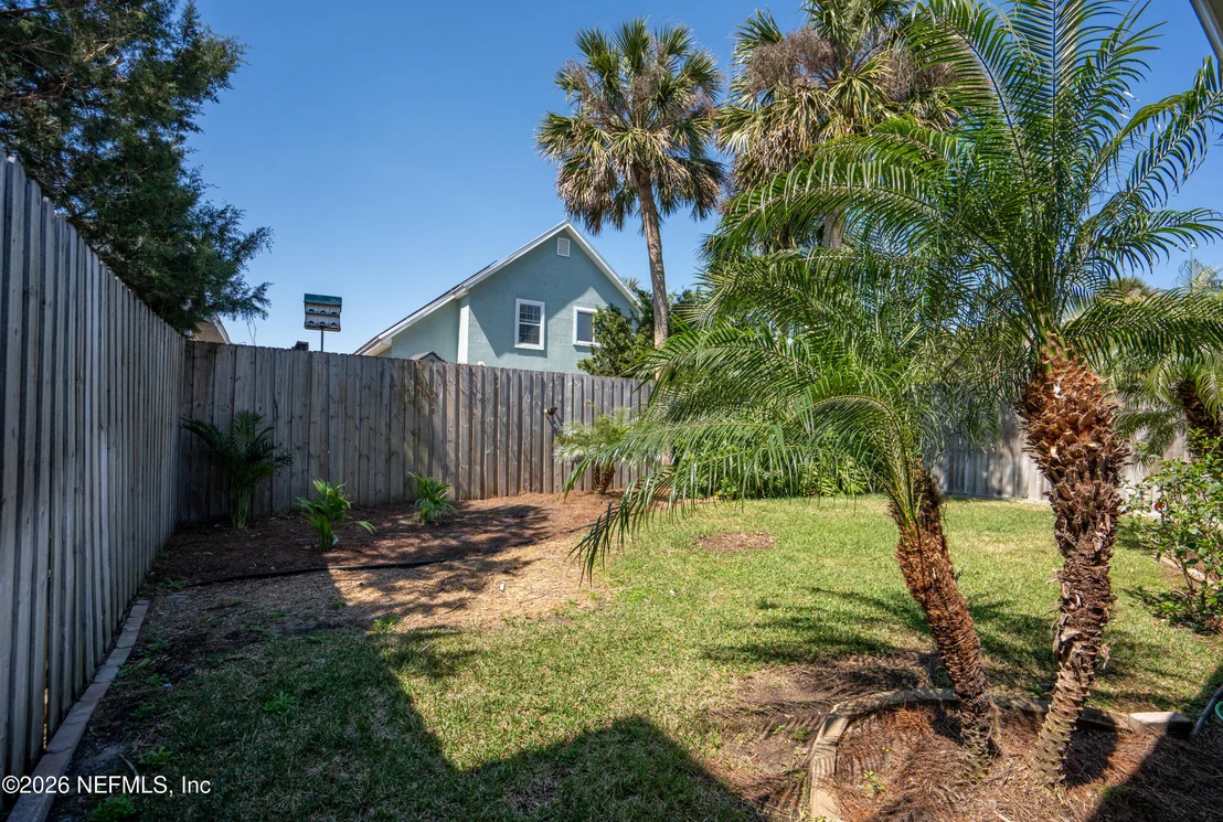 Photo of 111 FERDINAND Avenue