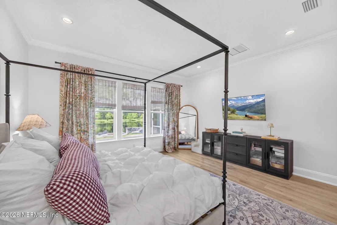 Photo of 240 PINE HAVEN Drive