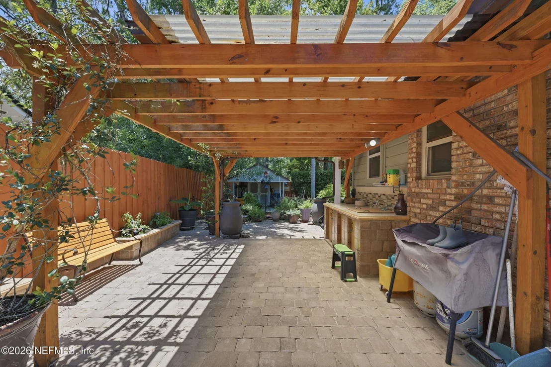 Photo of 11852 PEGASUS Drive