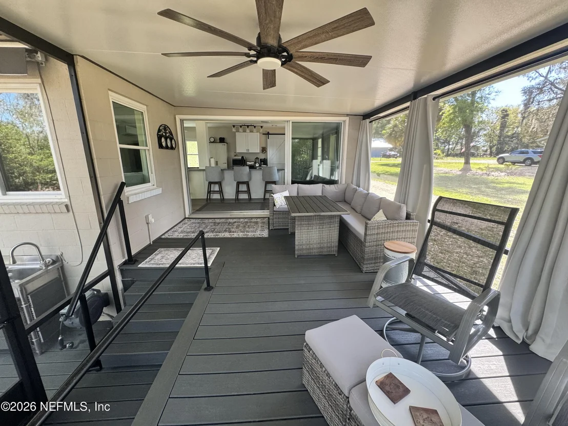Photo of 113 STOCK Avenue