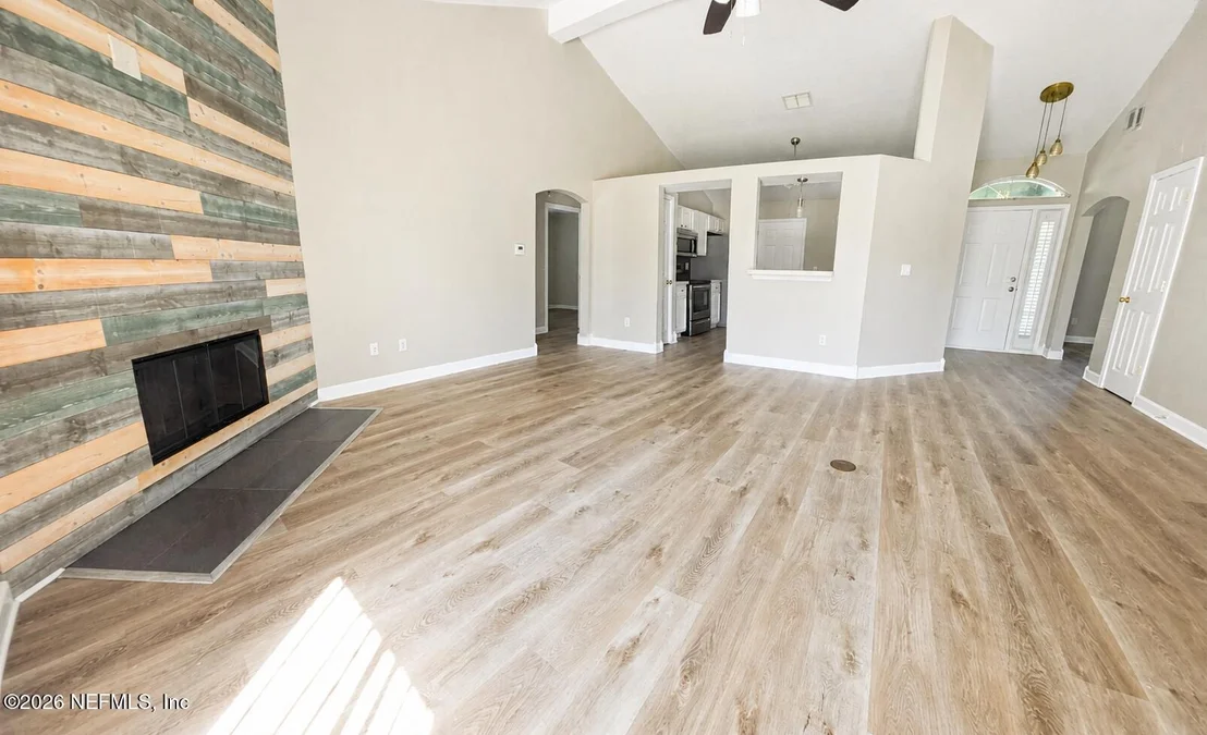 Photo of 405 MACKENZIE Circle