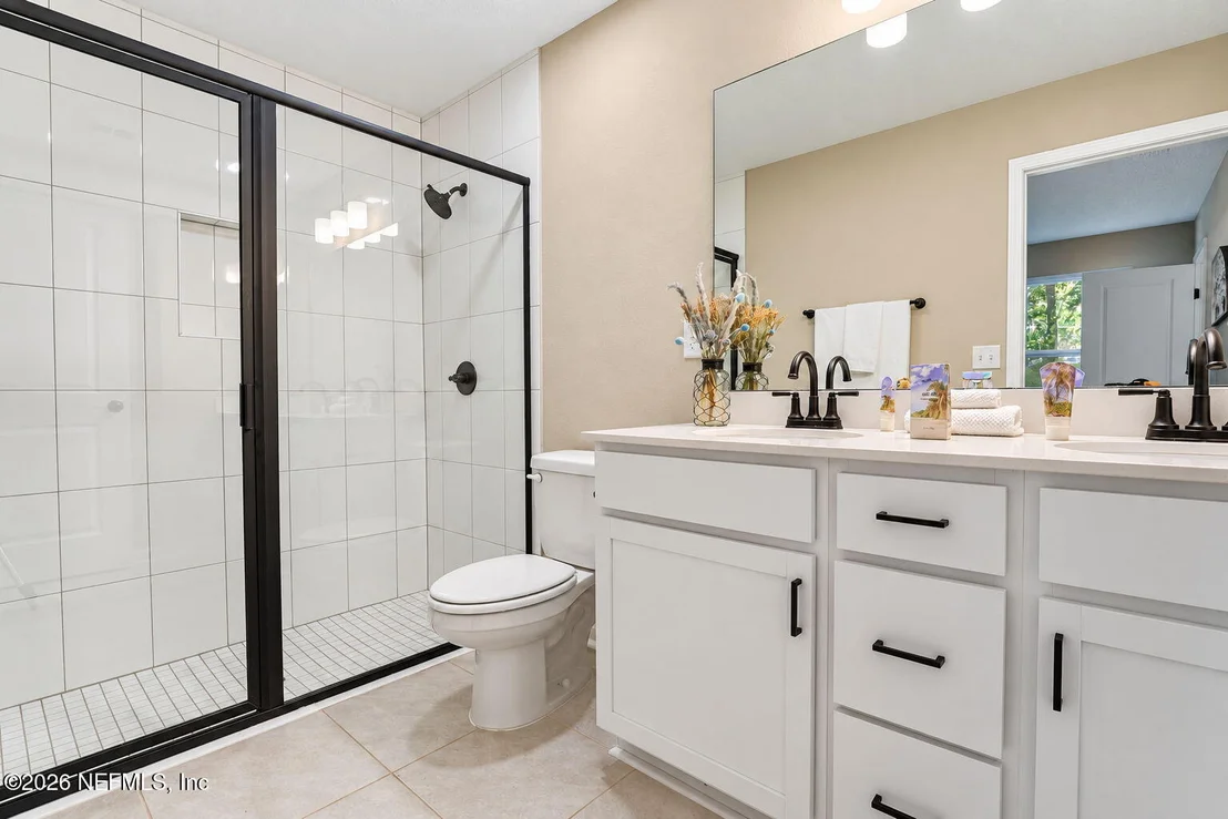 Photo of 1634 VALENCIA Drive