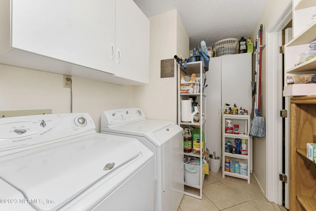 Photo of 1676 WESTWIND Drive